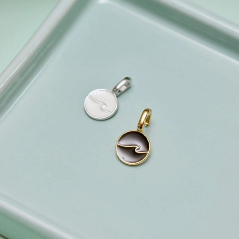 Harper Wave Charm